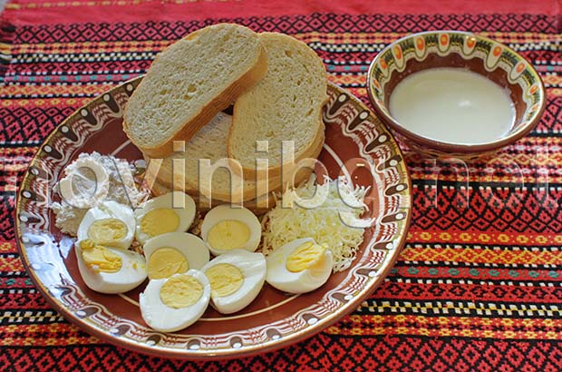 Рецепта за закуска с яйца - яйцата са обелени