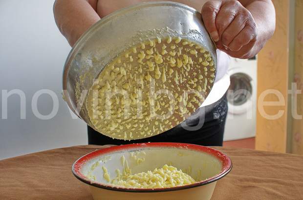 Картофено пюре - смесване на продуктите