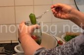 Пържени чушки върхари - поставяне на чушките