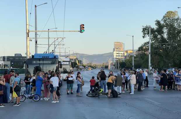 протест Дружба 2